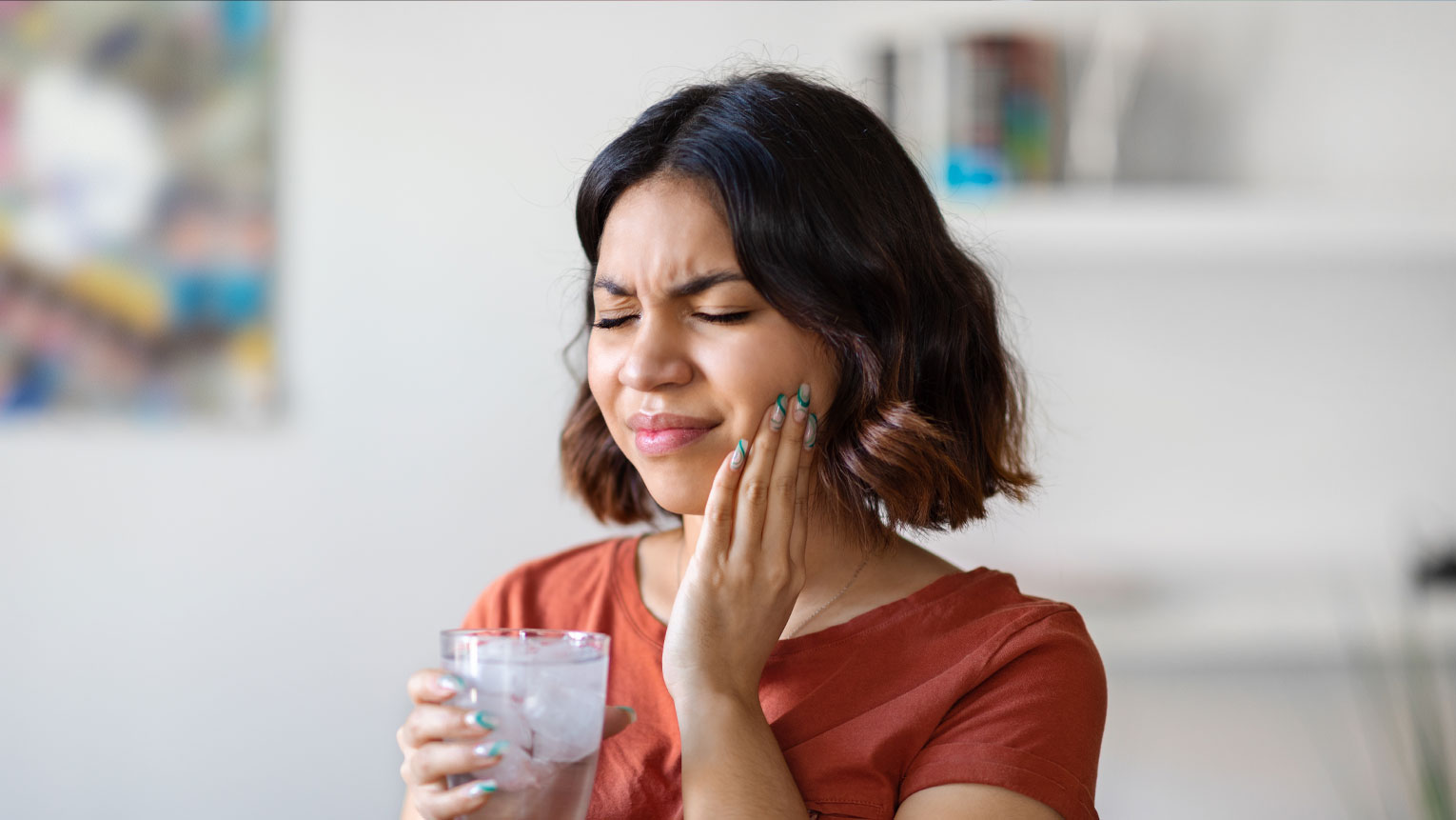 What Causes Tooth Sensitivity?